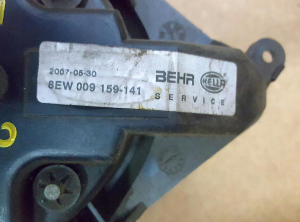 Renault Laguna I 1994-2001 2.0 16V 139 HP manual 102 kW 1998 cm3 5- ventilátor vzduchu 9041502422