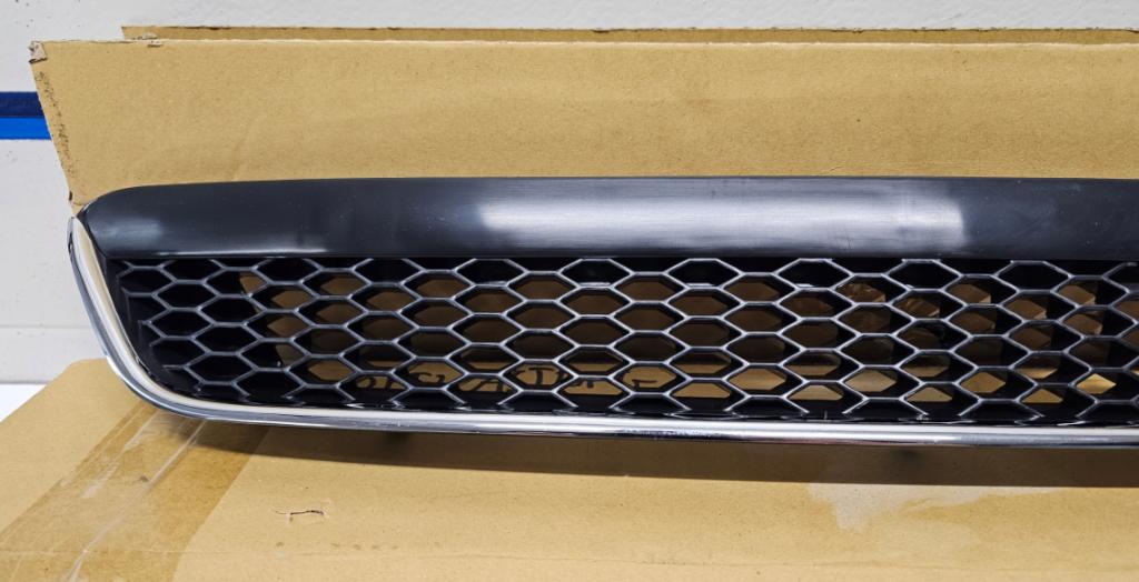 OPEL Astra G mriežka masky