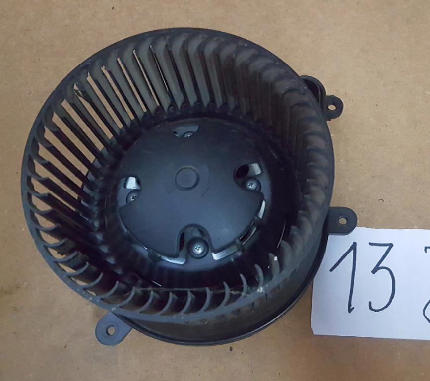 Renault Laguna I 1994-2001 2.0 16V 139 HP manual 102 kW 1998 cm3 5- ventilátor vzduchu 9041502422