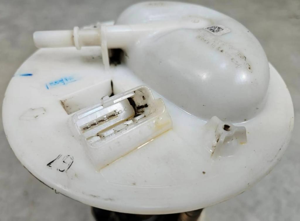 SUZUKI SX4 (EY, GY) CROSSOVER 2007 79,00 1.6 VVT 4x4 (RW 416) 107 - M16A 1586,00 Pumpa paliva 1510079J00