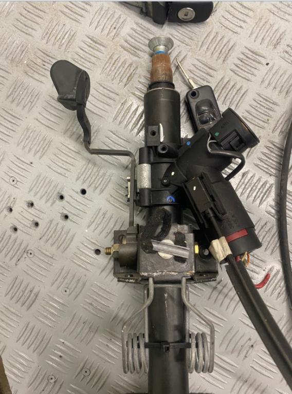 MERCEDES BENZ M W163 FL 2.7 ML 270 CDI (163.113) OM 612.963 automatic 5 stupňová 120 kW 163 km spinačka 1635459132/A1634600516/05047020