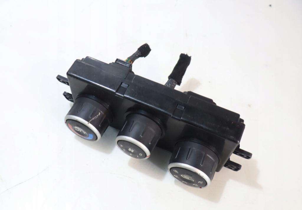 Hyundai Tucson I 2004-2009 2.0 crdi 113 HP manual 83 kW 1991 cm3 5- panel kúrenia 97250-2EXXX