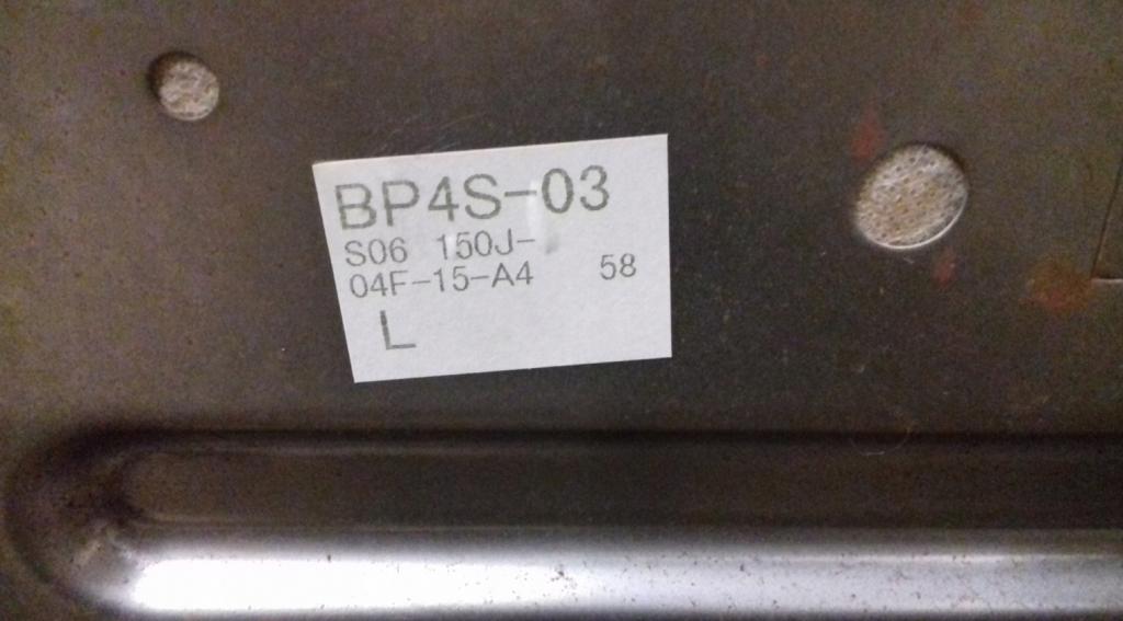MAZDA 3 I BK 03-09 HB 5D SEDADLO VODIČA ĽAVÉ PREDNÉ STJ