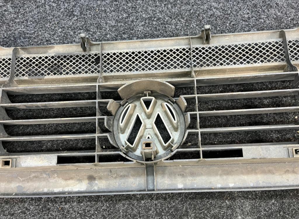 Volkswagen LT mriežka 281853653