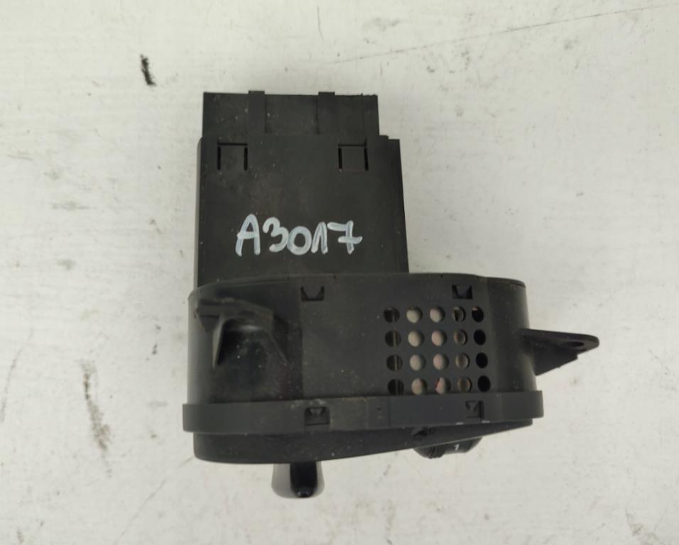 FORD FOCUS MK1 Spínač svetiel  98AG13A024AH