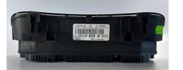 Vw Golf IV 1997-2003 1.9 tdi 90 HP manual 66 kW 1896 cm3 5- prístrojovka/ budíky 1J0920822B