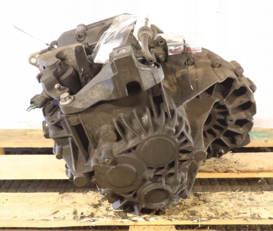 Volvo V50 2.0d 136 HP manual 100 kW 1997 cm3 prevodovka manual 6 rychlostná 8G9R-7002-PF