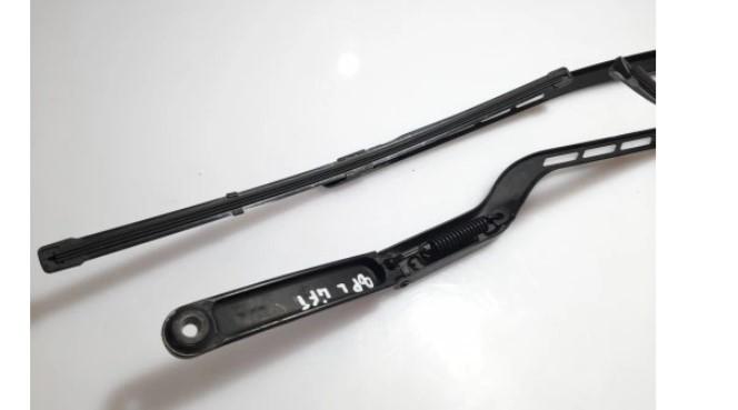 Audi A3 2008-2012, ramena stieracov prave aj lave 8P1955407A 8P1955408A