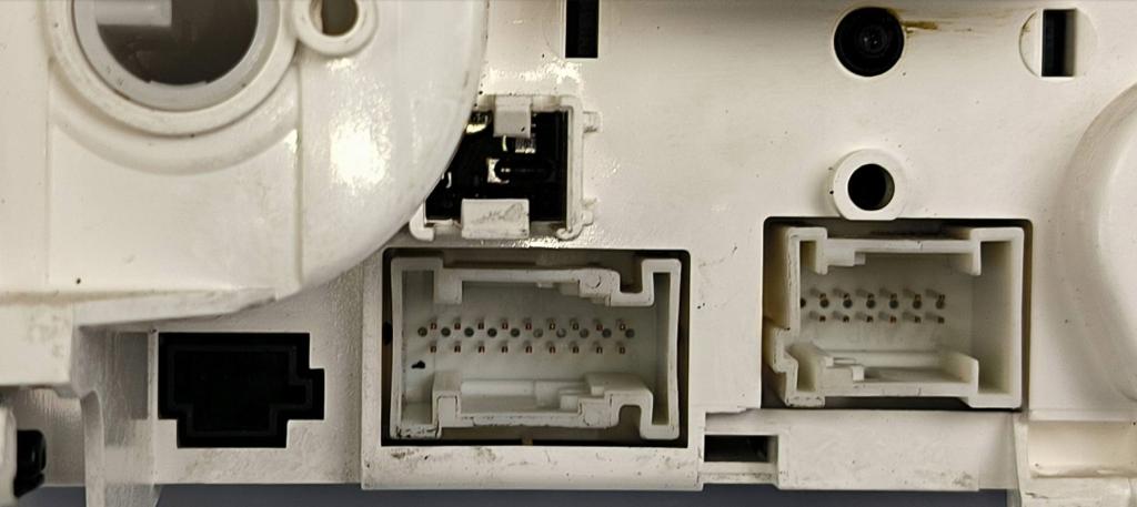 MERCEDES W169 W245 PANEL KLIMATIZÁCIE A1698301385