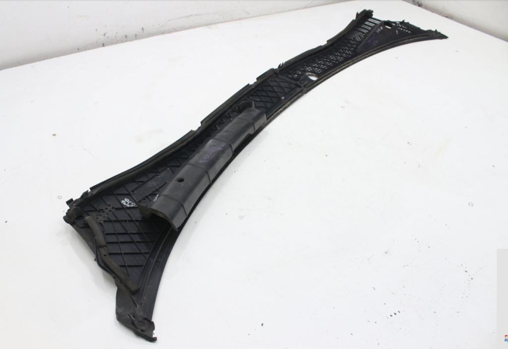 FORD FOCUS MK2 Torpédo, plast pod čelné okno 8643-63018A15-AA