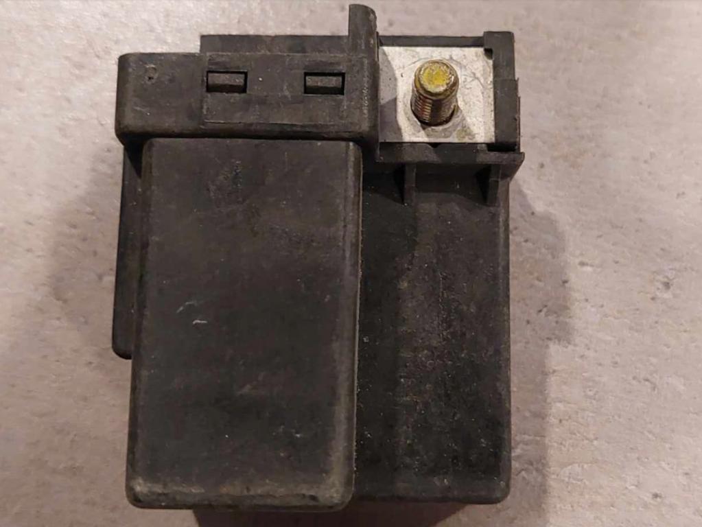 Bmw 530 2002 Relé: 2246919