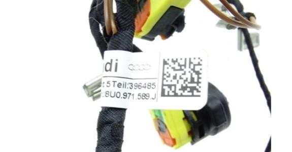 AUDI A4 B8 Avant (8K5) 2007 - 2015    1.8 TFSI 88 kW [120 KM] benzyna 2008 - 2015  Káblovačka silentbloku airbag 8U0971589J