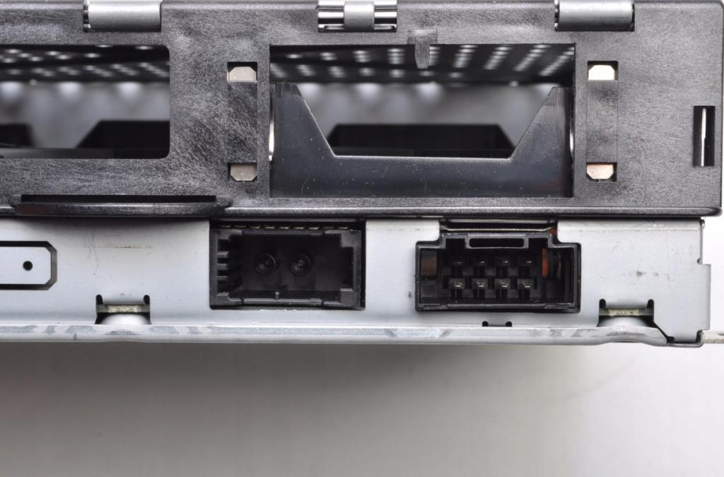 Audi A8 D3 QUATTRO SEDAN 4D 4.2FSI V8 350KM 02-09 TUNER Modul radia 4E0035541S