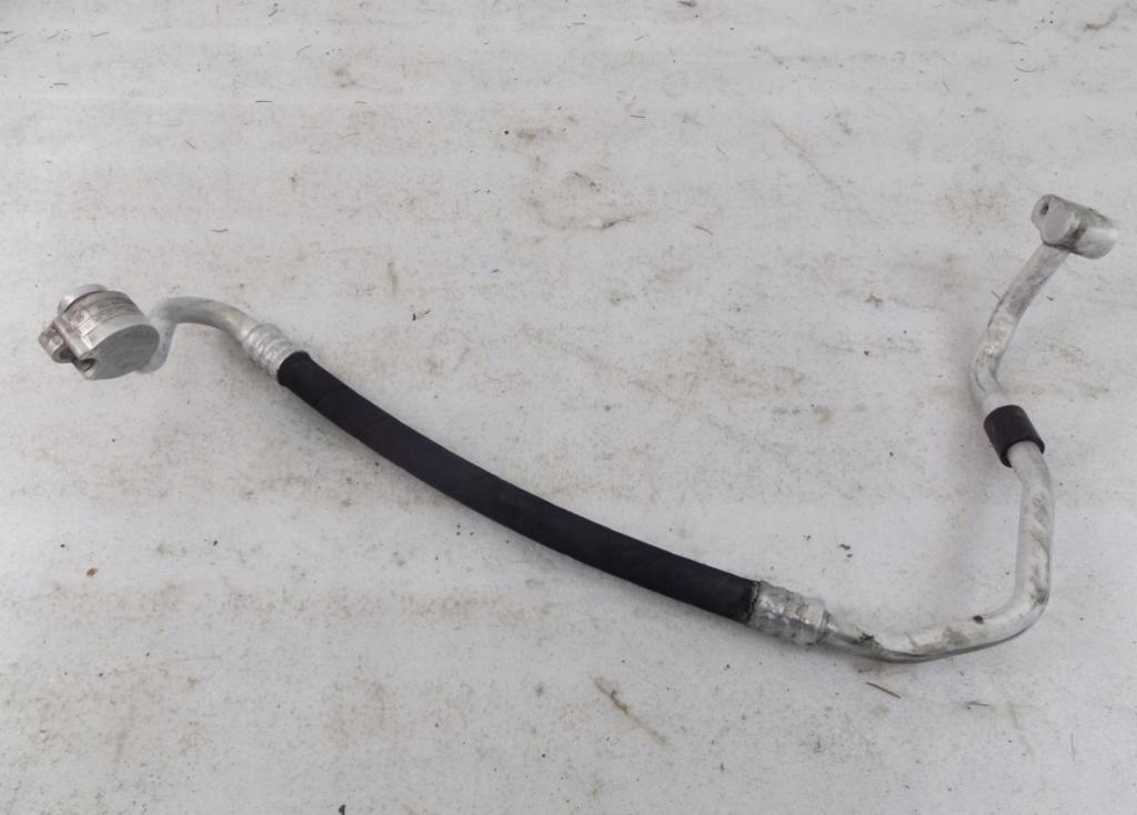 Vw Transporter T5 2003-2015 2.0 TDI 102 HP manual 75 kW 1968 cm3 5- rúrka klimatizácie 7E0820744C