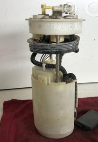 Honda Civic VIII  1,8  Pumpa paliva vnútorná  (Palivové pumpy, čerpadlá, plaváky) 17708SMGE02M1 1019620550