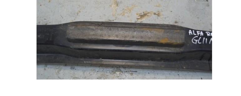 Alfa romeo Mito 08-18 1.6 jtd 120 HP manual 88 kW 1598 cm3 3- výstuha nárazník 50509382