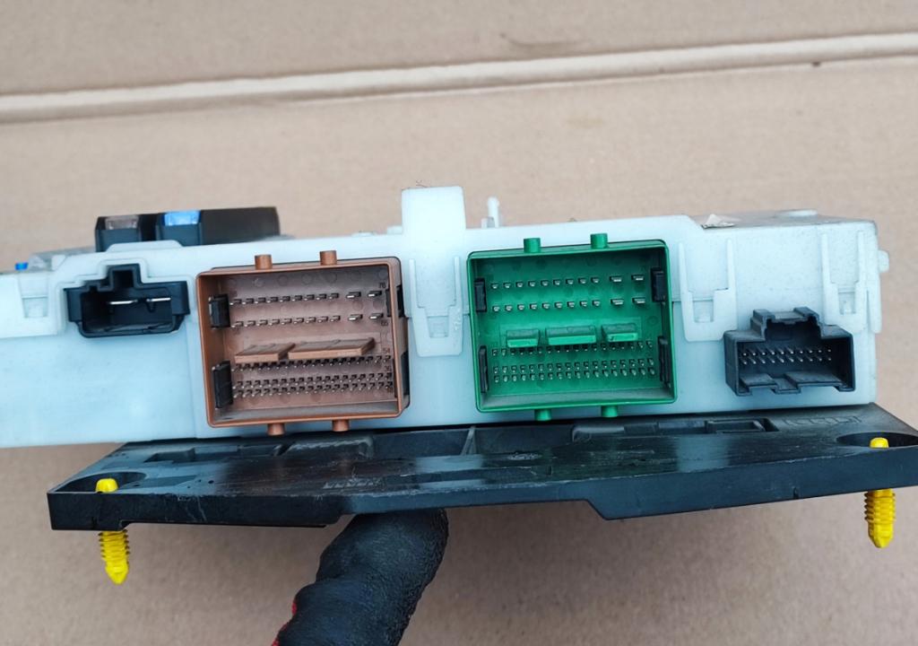 Ford Mondeo Mk4 2007-2014 1.8 tdci 125 HP manual 92 kW 1799 cm3 5- modul riadiaca jednotka 7G9T-14A073-DE (Ostatné)