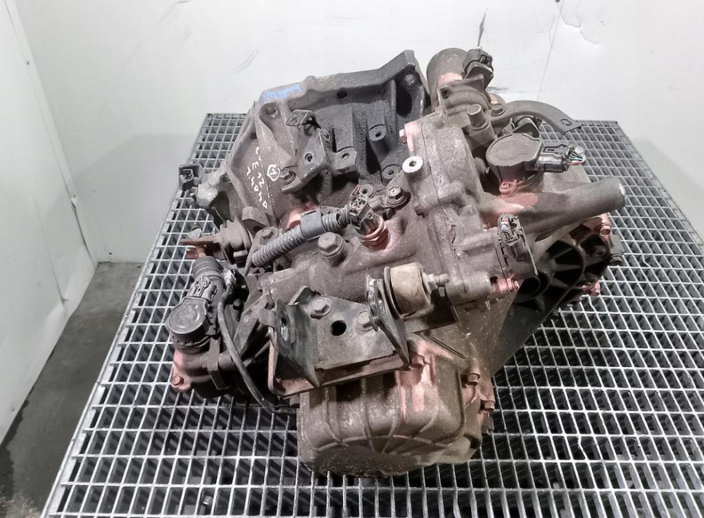 TOYOTA  COROLLA E12 1.4 D4D MANUÁLNA PREVODOVKA