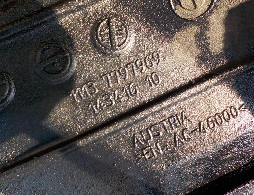 BMW E87 E90 2,0 D vaňa olejová 1113 7797969