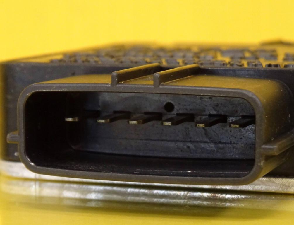 Daihatsu SIRION 1.3 16v 87 HP manual 64 kW 1298 cm3 5- modul 89621-97401