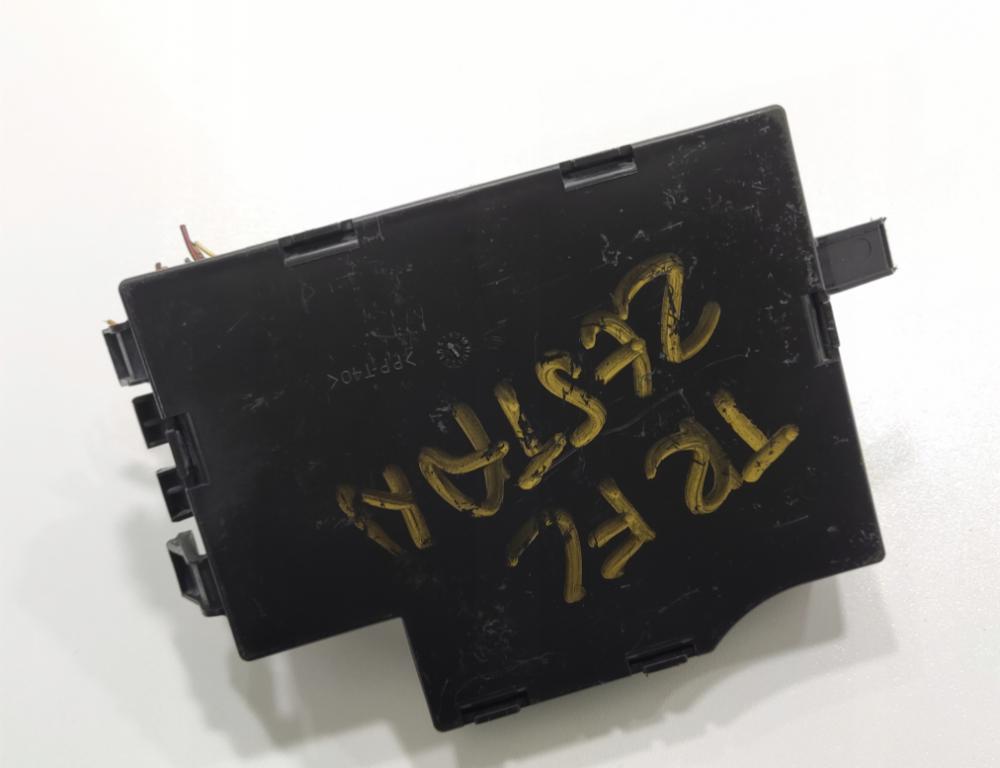 Renault Trafic II    LIFT 2.0DCI 114KM 06-14  Modul UCH 8200790995 (Ostatné)