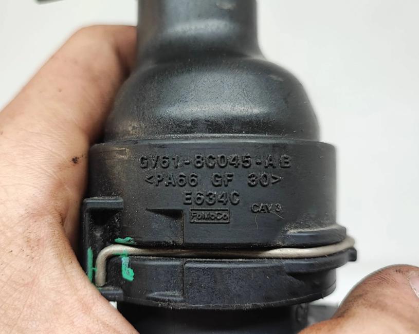 Ford C-max II 2010-2019 1.6 150 HP manual 110 kW 1596 cm3  pumpa GV61-8C045-AB