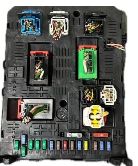 Modul BSI  PEUGEOT PARTNER II 967847708001