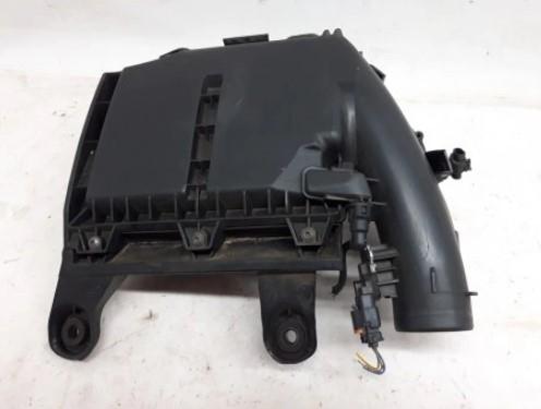 Peugeot OE 9806561080 kryt: filtra vzduchu