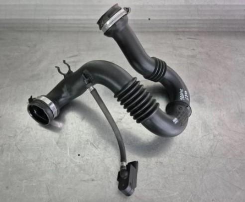 VIVARO Rúra Turbo 8200470985 93856622