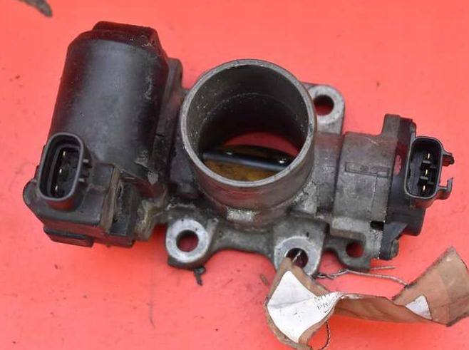 Toyota Yaris II 2005-2011 1.4 D4D 90 HP manual 66 kW 1364 cm3  Škrtiaca klapka