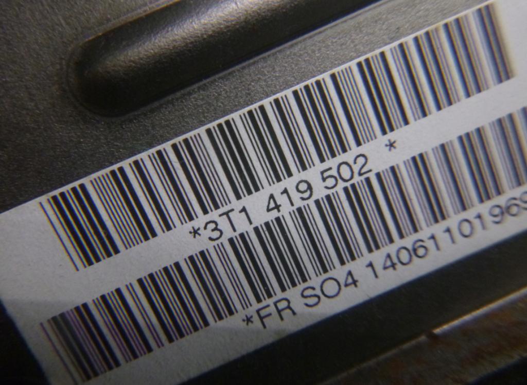 Skoda Superb 2015 Sloupec: volant x 3T1419502