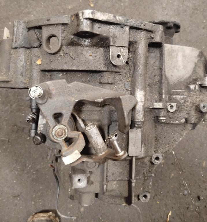 Volkswagen Golf IV BORA AUDI A3 OCTAVIA 1 prevodovka 6 stupnova - ERF
