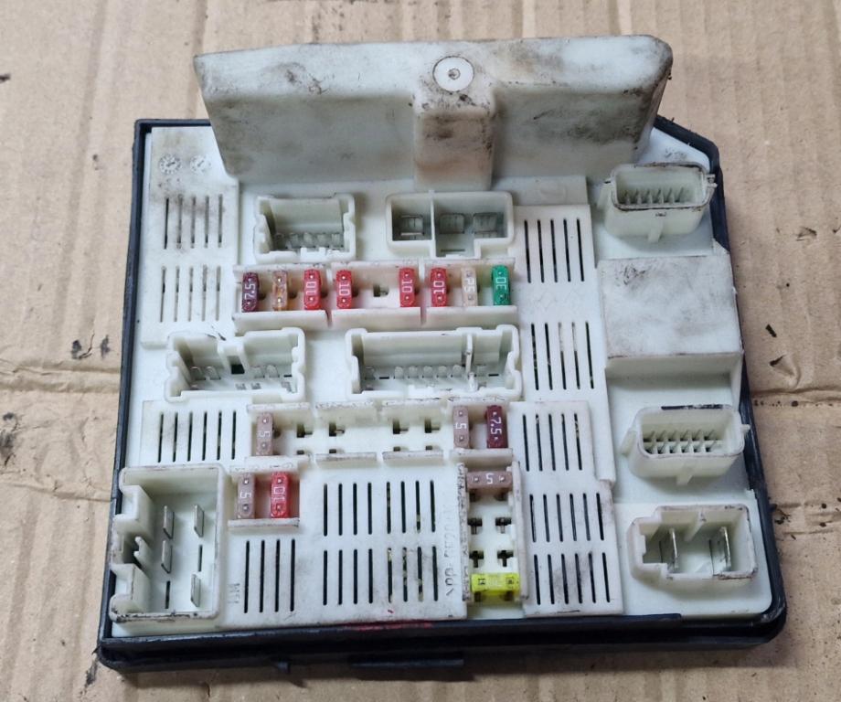 Renault Master III 2010-2019 2.3 dci 125 HP manual 92 kW modul riadiaca jednotka 284B67653R