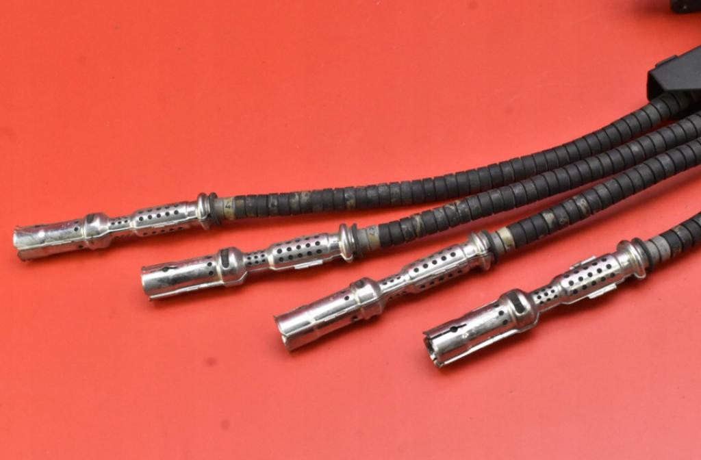 Bmw 3 e46 1998-2007 1.9 8V 118 HP manual 87 kW 1895 cm3 4- cievka zapaľovacia