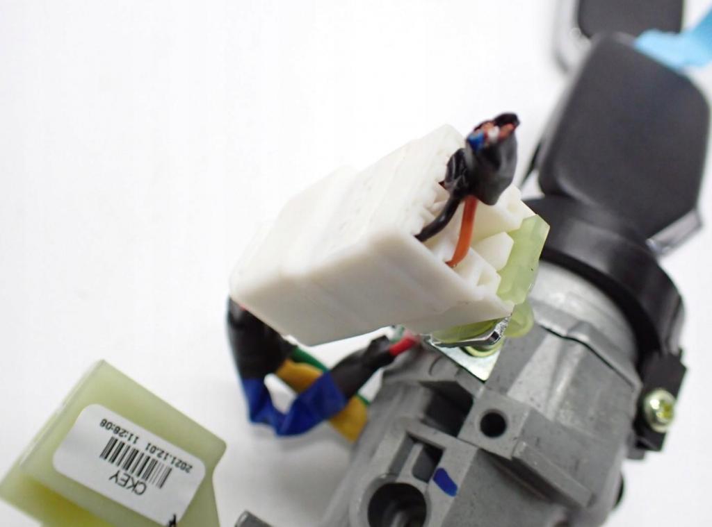 KIA CEED III 22R spínačka