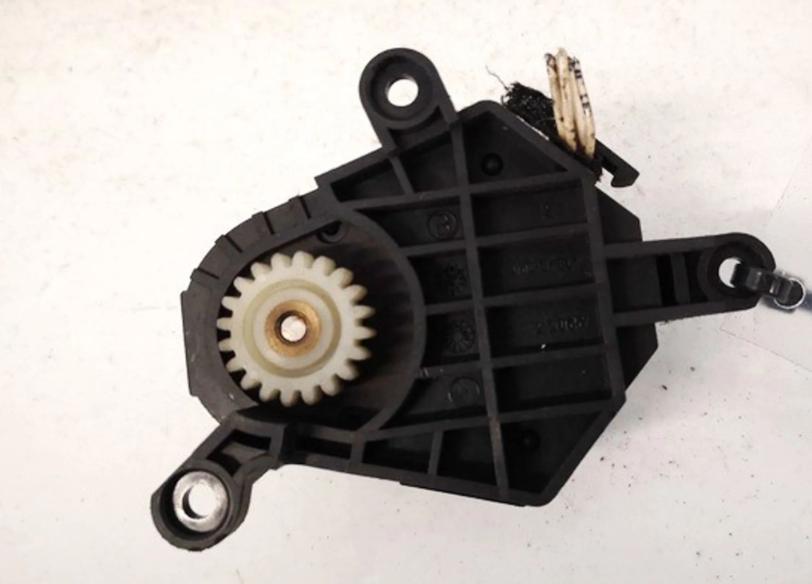 FIAT ULYSSE I 1.9 TD motorček dverí kúrenia 9094803135