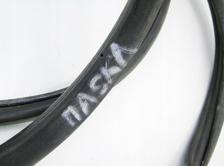 Škoda Fabia Tesnenie prednej kapoty