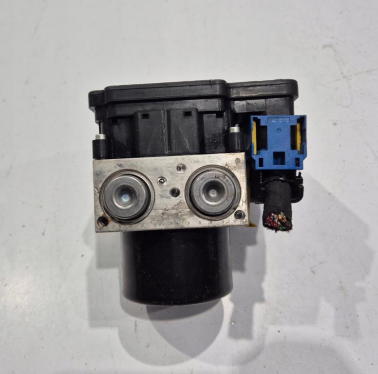 RENAULT GRAND SCENIC III  Pumpa ABS ESP 476608102R