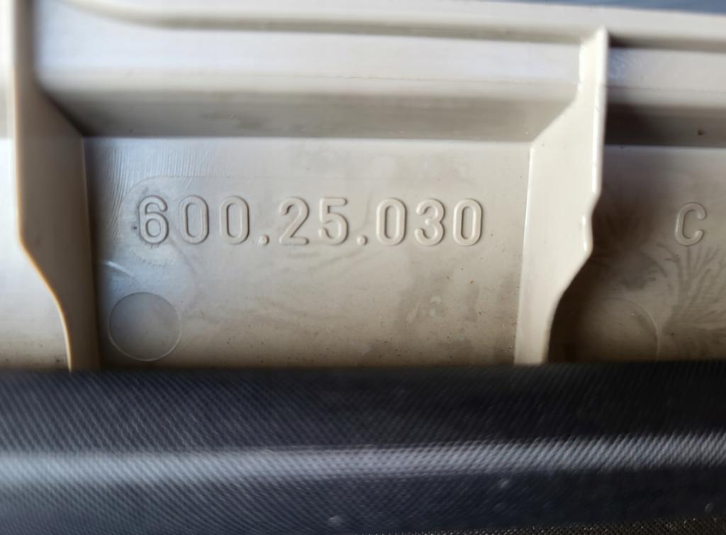 Iveco Stralis AS440S45 07-13 332 kW (450KM) strešné okno