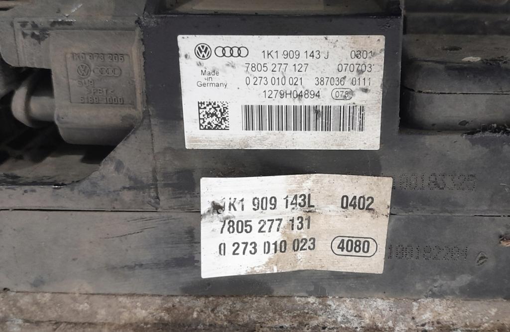 VW GOLF V 1.6 FSI 1.6 FSI 116 HP manual 85 kW Ozubené kolo volant 1K1909143J