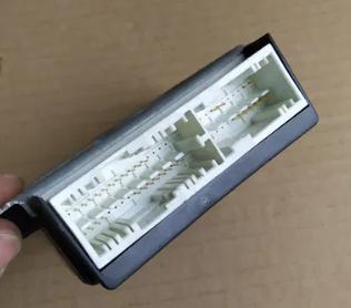 Fiat Punto Evo  2011 57 kW HATCHBACK 5D 1.4B 77KM 09-12 1400 senzor airbag 51897787