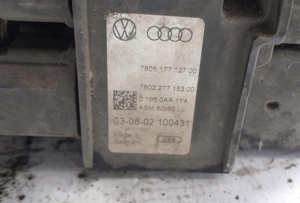 VW GOLF V 1.6 FSI 1.6 FSI 116 HP manual 85 kW Ozubené kolo volant 1K1909143J