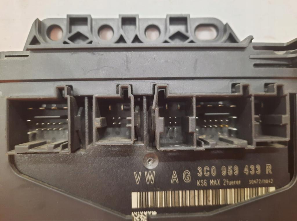 VW PASSAT B6 (3C2) SEDAN 2006 103,00 2.0 TDI - BMP 1968,00 MODUL komfortu 3C0959433R