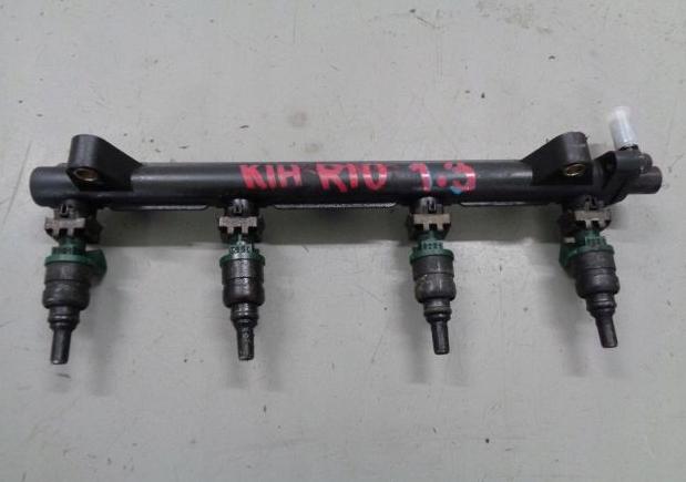 KIA RIO I liftback (DC) 2000 - 2006  1.3 60 kW [82 KM] Lišta vstrekovacia 0K30C13250