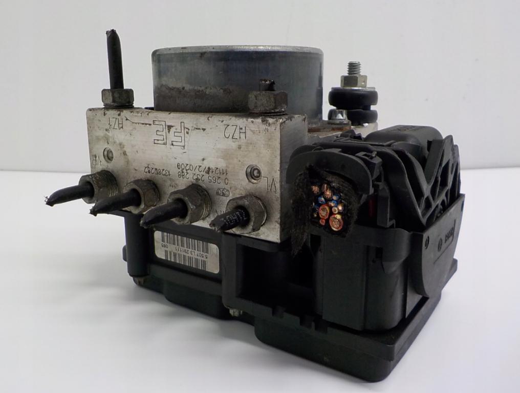 Opel Corsa D 2006-2014 1,3.0 CDTI 75 HP manual 55 kW 1248 cm3 3- čerpadlo abs 0265232288 (Pumpy ABS)