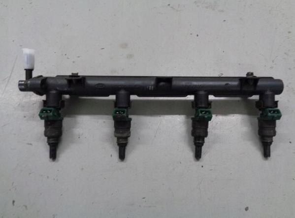 KIA RIO I liftback (DC) 2000 - 2006  1.3 60 kW [82 KM] Lišta vstrekovacia 0K30C13250