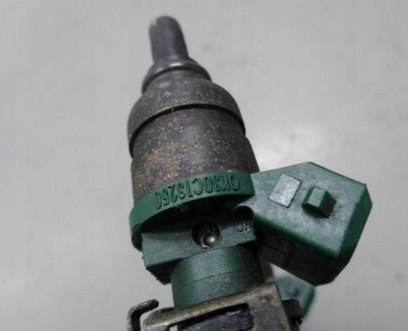 KIA RIO I liftback (DC) 2000 - 2006  1.3 60 kW [82 KM] Lišta vstrekovacia 0K30C13250