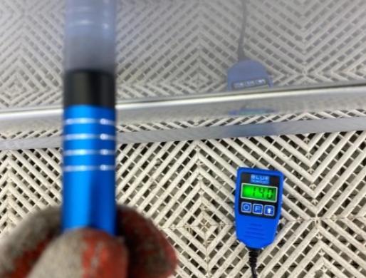 VW TOURAN 03-10 dvere predné ľavé  (Ostatné)