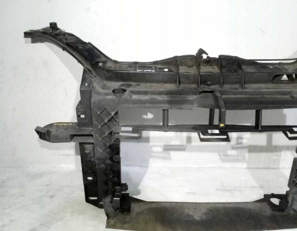 Ford Fusion I lift, predná výstuž