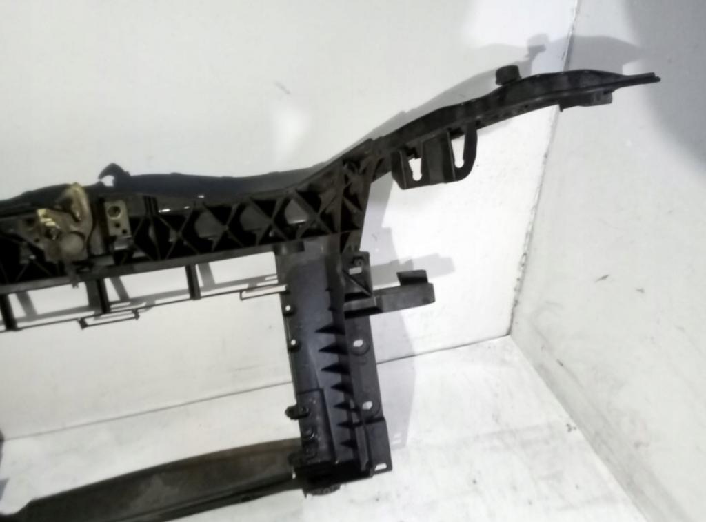 Ford Fusion I lift, predná výstuž